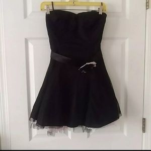 NWT Strapless dress